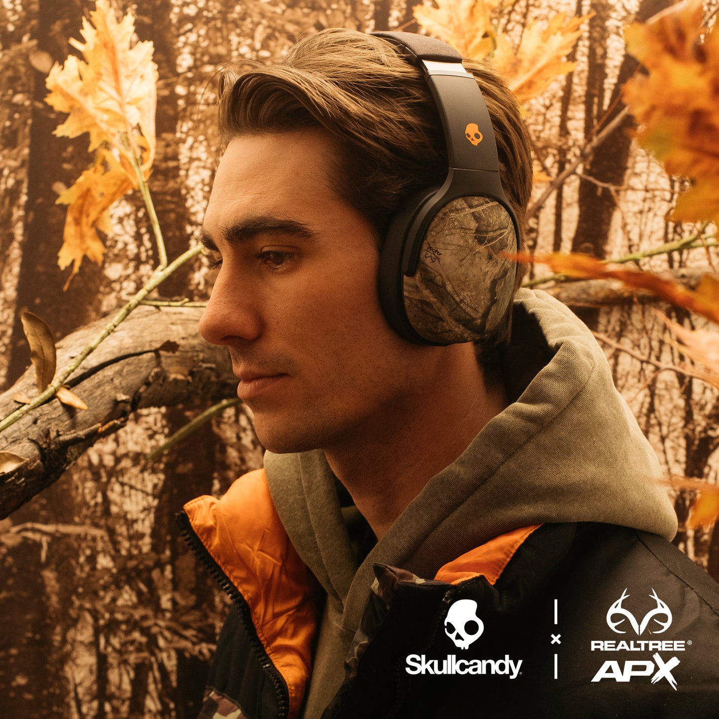 Realtree APX Black/Orange
